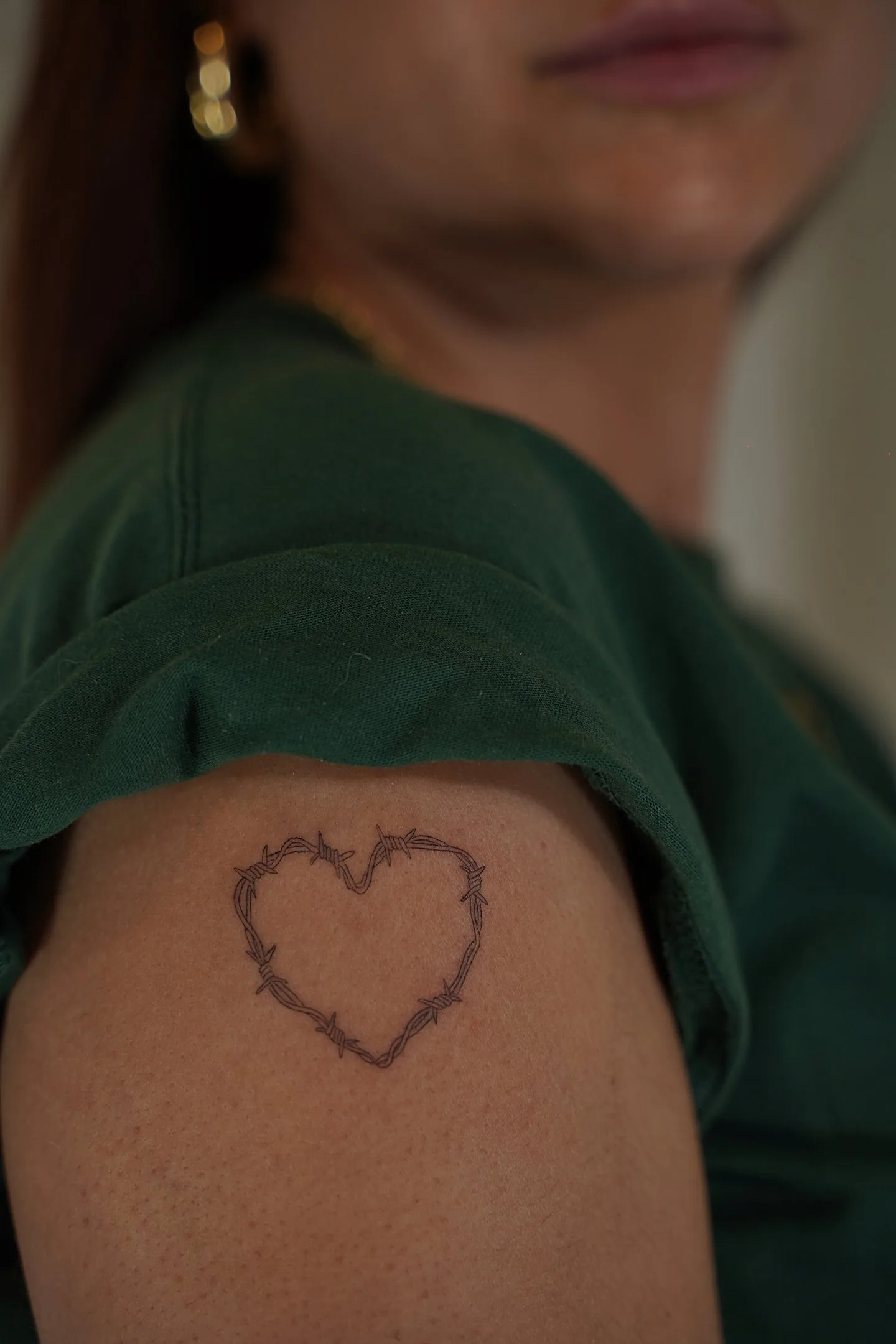 33) Corazón de alambre de espino