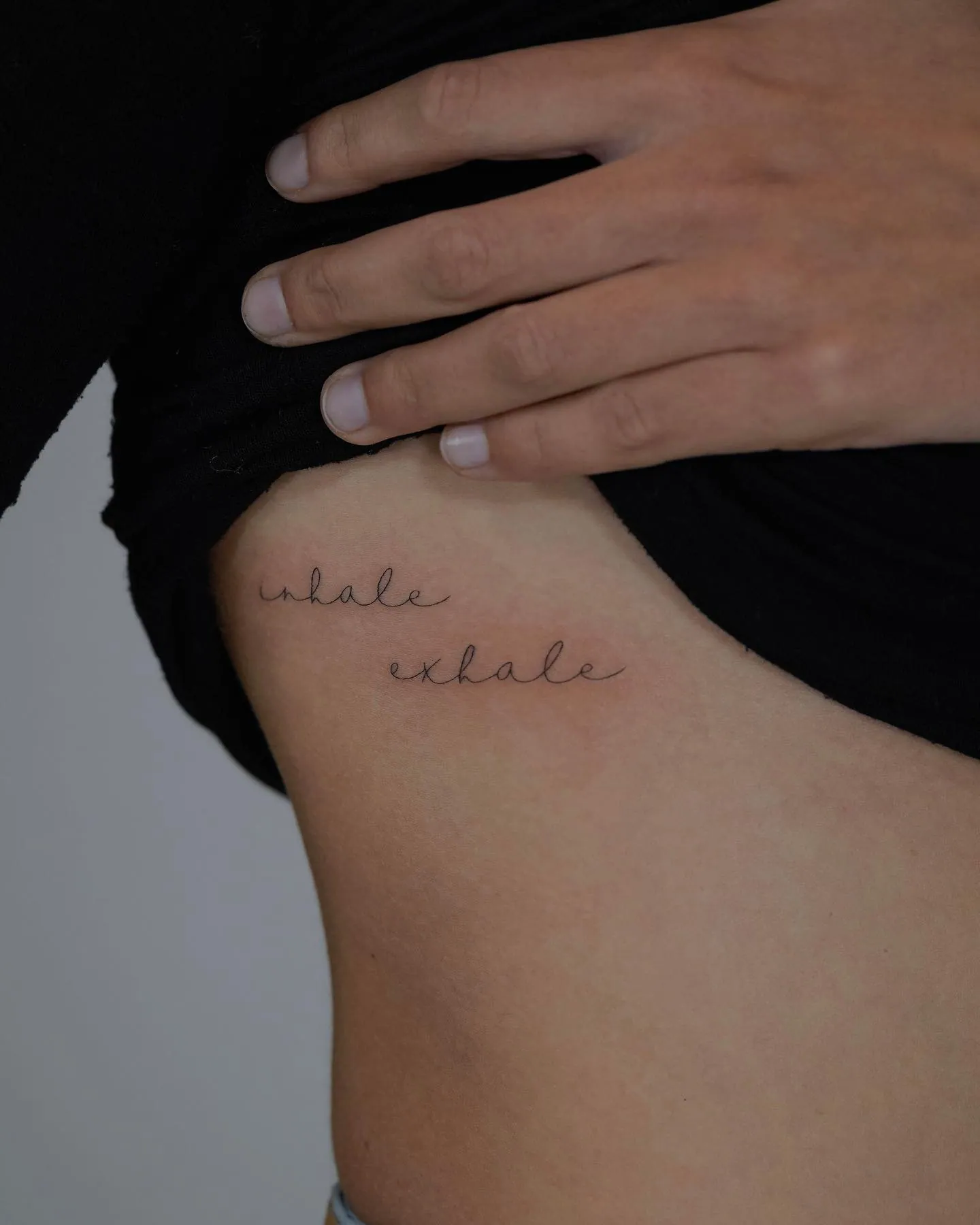 Fine line lettering tattoo Madrid · Sinkply · inspiration 3