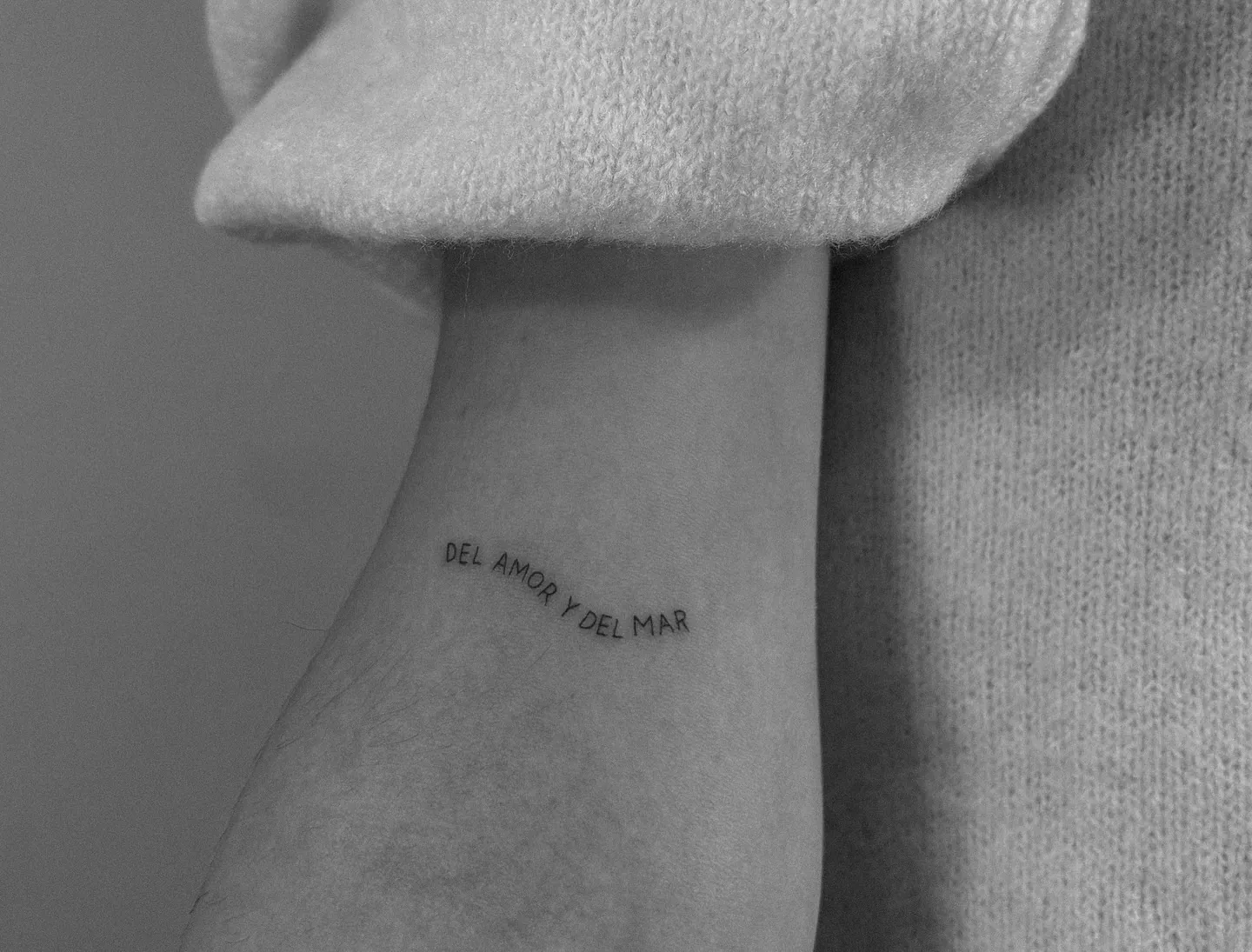 Fine line lettering tattoo Madrid · Sinkply · inspiration 15