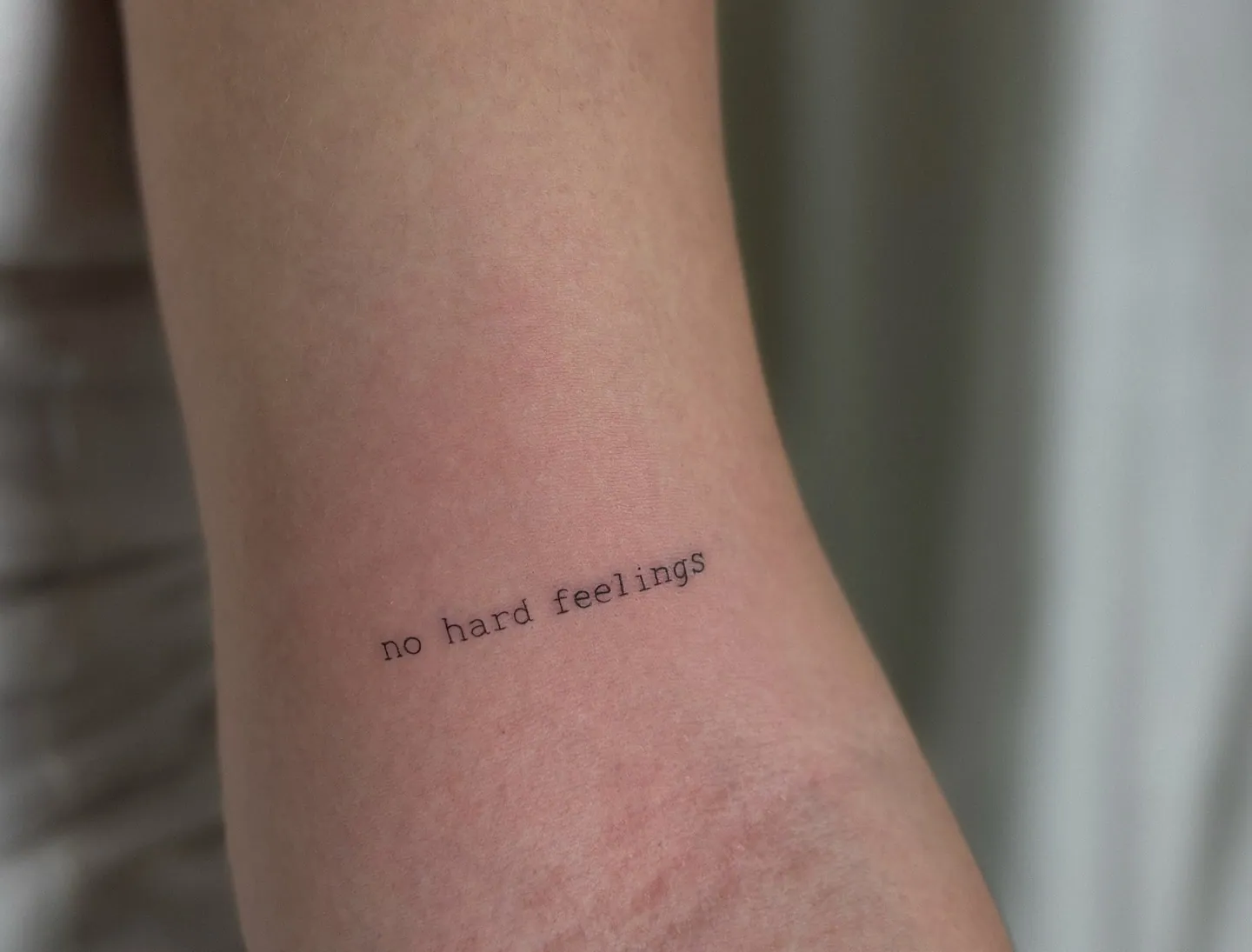 Fine line lettering tattoo Madrid · Sinkply · inspiration 17