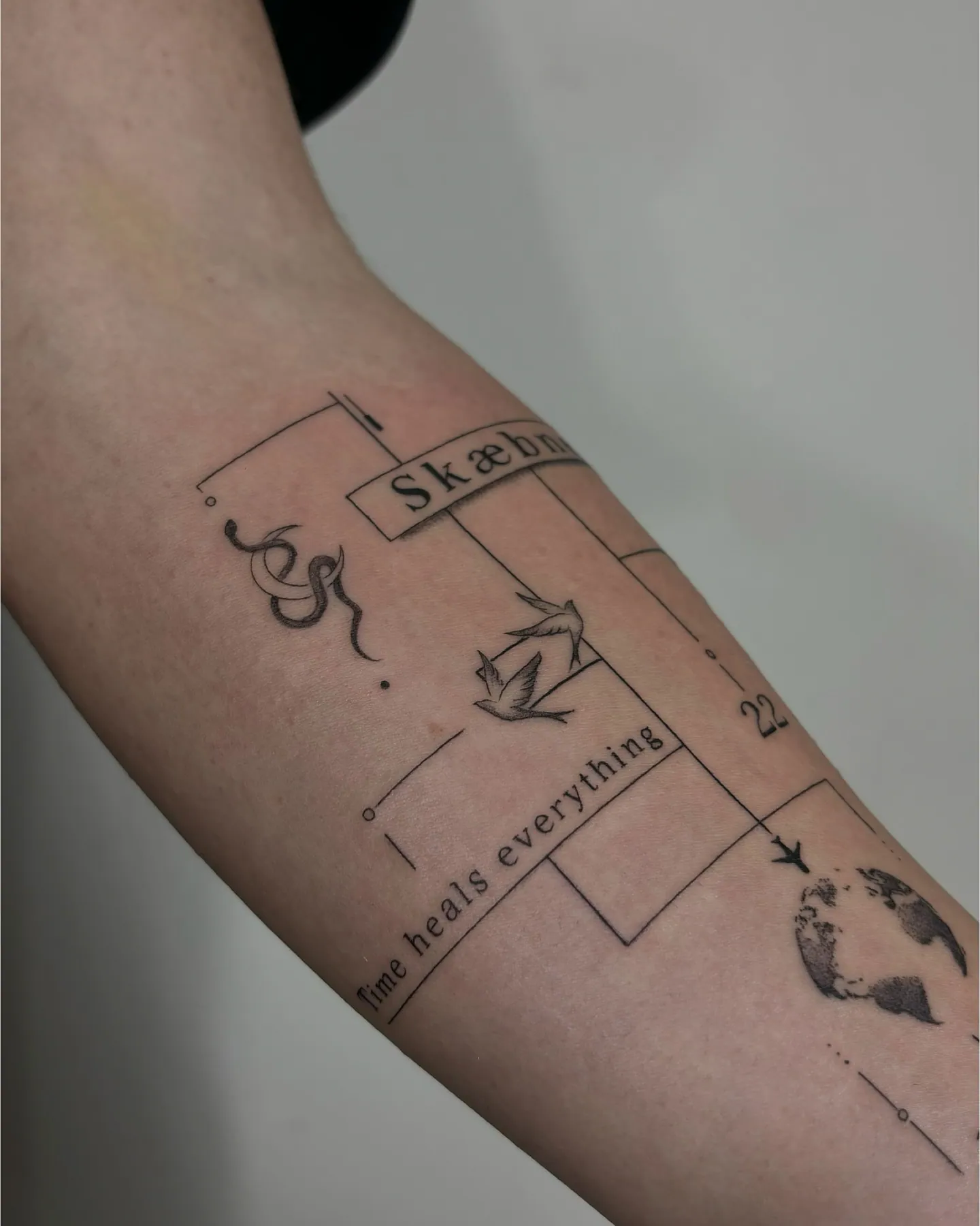 Fine line lettering tattoo Madrid · Sinkply · inspiration 18